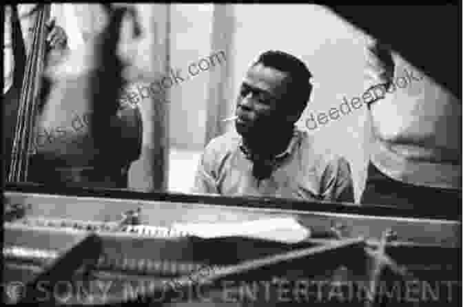 Miles Davis Playing The Piano 25 Great Jazz Piano Solos: Transcriptions * Lessons * Bios * Photos