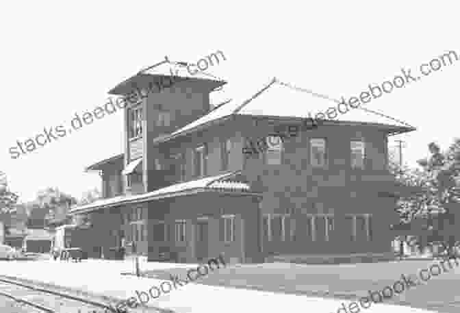 Owosso Railroad Depot, A Grand Richardsonian Romanesque Structure With Arched Windows And A Clock Tower, Stands As A Symbol Of The City's Industrial Prowess. The Railfan Chronicles Grand Trunk Western Railroad 3 Flint Subdivision Towns